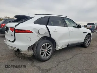 2017 Jaguar F-Pace 35t Premium z VIN SADCJ2BV3HA054496, wystawiony jako Copart lot #53286415 z przebiegiem 128 380 mil mil oraz Szkoda całkowita • Salvage title. Historia ofert i sprzedaży dostępna na DreamBid. Obrazek 3.