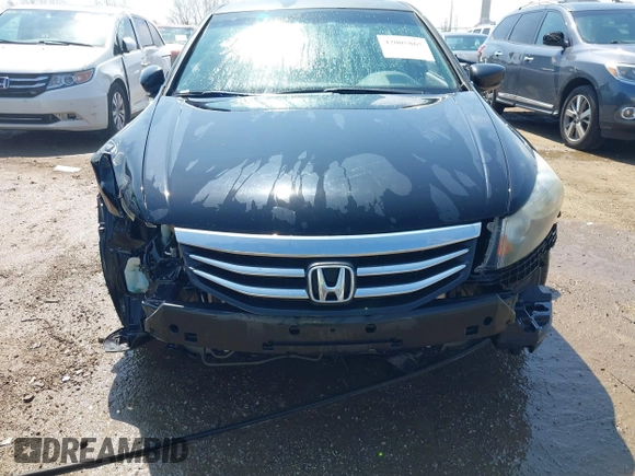 2012 Honda Accord EX z VIN 1HGCP2F71CA086962, wystawiony jako IAAI lot #42005865 z przebiegiem 160 481 mil mil oraz . Historia ofert i sprzedaży dostępna na DreamBid. Obrazek 6.