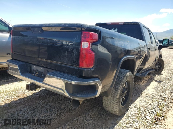 2020 Chevrolet Silverado 3500HD LT with VIN 1GC4YTEY5LF202439, listed as a Copart auction lot 54038494 with 89,695 mi miles and Salvage Title. Bid and sale history available at carsss.com. Image 3.
