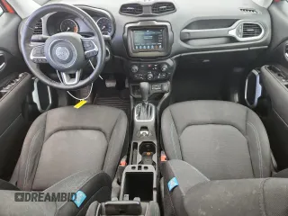 2021 Jeep Renegade Latitude with VIN ZACNJCBB2MPM82566, listed as a Copart auction lot 61847525 with 28,741 mi miles and Salvage title. Bid and sale history available at DreamBid. Image 8.