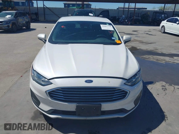 2019 Ford Fusion SE with VIN 3FA6P0HD0KR215531, listed as a IAAI auction lot 41867778 with 101,893 mi miles. Bid and sale history available at carsss.com. Image 12.