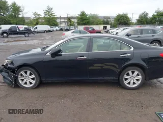 2007 Lexus ES 330 z VIN JTHBJ46G372069019, wystawiony jako IAAI lot #42331434 z przebiegiem 172 667 mil mil oraz . Historia ofert i sprzedaży dostępna na DreamBid. Obrazek 13.