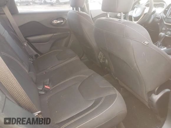 2016 Jeep Cherokee Latitude z VIN 1C4PJMCB4GW141886, wystawiony jako IAAI lot #41215064 z przebiegiem 122 794 mil mil oraz . Historia ofert i sprzedaży dostępna na DreamBid. Obrazek 8.