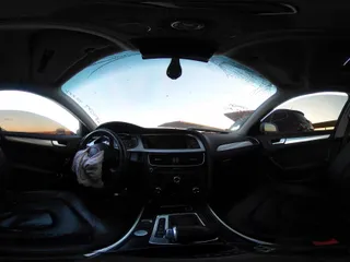 2016 Audi A4 Premium z VIN WAUAFAFL4GN008607, wystawiony jako IAAI lot #42289079 z przebiegiem Nie podano mil oraz . Historia ofert i sprzedaży dostępna na DreamBid. Obrazek 17.