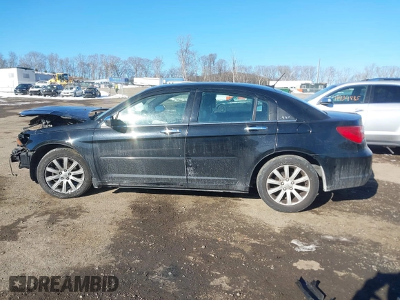 2013 Chrysler 200 Limited with VIN 1C3CCBCB9DN568029, listed as a IAAI auction lot 41412648 with 86,931 mi miles. Bid and sale history available at carsss.com. Image 15.