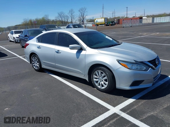 2018 Nissan Altima SV with VIN 1N4AL3AP7JC147656, listed as a IAAI auction lot 41879450 with 114,310 mi miles and . Bid and sale history available at carsss.com. Image 1.