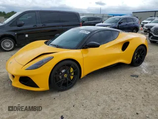 2024 Lotus Emira First Edition z VIN SCCLEKAXXRHB11497, wystawiony jako Copart lot #69382294 z przebiegiem 257 mil mil oraz Szkody całkowita. Historia ofert i sprzedaży dostępna na DreamBid. Obrazek 1.