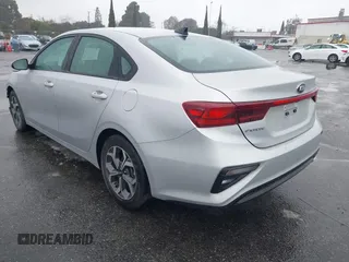 2021 Kia Forte LXS with VIN 3KPF24AD3ME268213, listed as a IAAI auction lot 41561861 with 22,544 mi miles and . Bid and sale history available at DreamBid. Image 3.