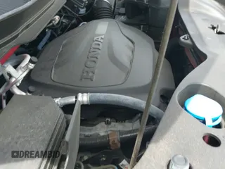 2023 Honda Passport Elite z VIN 5FNYF8H01PB031645, wystawiony jako IAAI lot #42495265 z przebiegiem 29 633 mil mil oraz . Historia ofert i sprzedaży dostępna na DreamBid. Obrazek 20.