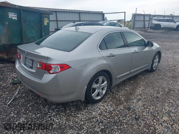 2010 Acura TSX with VIN JH4CU2F69AC023199, listed as a IAAI auction lot 42510126 with 105,309 mi miles and . Bid and sale history available at DreamBid. Image 4.