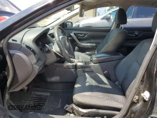 2017 Nissan Altima SV with VIN 1N4AL3AP3HC163251, listed as a Copart auction lot 61991825 with 249,880 mi miles and Salvage title. Bid and sale history available at DreamBid. Image 7.