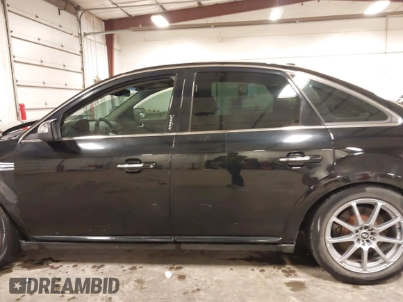 2008 Ford Taurus Limited with VIN 1FAHP25W88G128972, listed as a IAAI auction lot 42019401 with Not provided miles and . Bid and sale history available at DreamBid. Image 14.