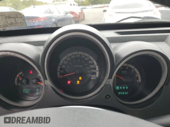 2008 Dodge Nitro SLT with VIN 1D8GU58K68W138884, listed as a Copart auction lot 72339264 with 185,832 mi miles and Salvage Title. Bid and sale history available at carsss.com. Image 9.