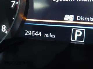 2024 Nissan Sentra SR z VIN 3N1AB8DV5RY286078, wystawiony jako IAAI lot #42254814 z przebiegiem 29 644 mil mil oraz . Historia ofert i sprzedaży dostępna na DreamBid. Obrazek 15.