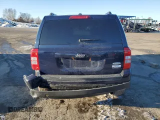 2017 Jeep Patriot Latitude with VIN 1C4NJPFB9HD103023, listed as a Copart auction lot 89003275 with 70,738 mi miles and Salvage Title. Bid and sale history available at DreamBid. Image 6.