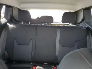 2018 Jeep Renegade Sport с VIN ZACCJBAB7JPH15195, выставлен на аукционе Copart как лот 58906814 с пробегом 113 908 миль миль и Списание • Salvage title. История ставок и продаж доступна на DreamBid. Изображение 10.