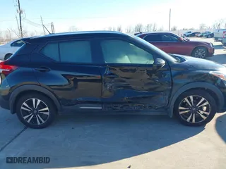 2020 Nissan Kicks SR with VIN 3N1CP5DV5LL578309, listed as a IAAI auction lot 41640455 with 90,068 mi miles. Bid and sale history available at carsss.com. Image 13.