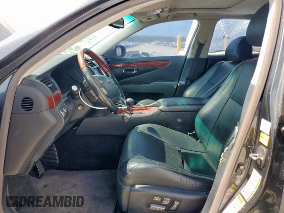 2007 Lexus LS 460 with VIN JTHBL46F675003368, listed as a Copart auction lot 62220355 with 176,745 mi miles and Salvage title. Bid and sale history available at DreamBid. Image 7.