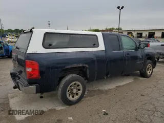 2007 Chevrolet Silverado 1500 Work Truck with VIN 1GCEC19C57Z503545, listed as a Copart auction lot 56631955 with 252,424 mi miles and Clean Title. Bid and sale history available at DreamBid. Image 3.