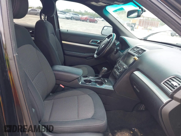 2016 Ford Explorer XLT with VIN 1FM5K7D82GGA56690, listed as a IAAI auction lot 42243511 with 136,756 mi miles and . Bid and sale history available at DreamBid. Image 5.