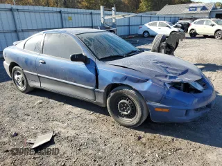 2003 Pontiac Sunfire z VIN 1G2JB12F337128190, wystawiony jako Copart lot #76810504 z przebiegiem 73 618 mil mil oraz Szkody całkowita. Historia ofert i sprzedaży dostępna na DreamBid. Obrazek 4.