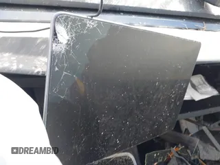 2022 Tesla Model 3 Performance z VIN 5YJ3E1EC9NF337945, wystawiony jako IAAI lot #41419561 z przebiegiem Nie podano mil oraz . Historia ofert i sprzedaży dostępna na DreamBid. Obrazek 14.