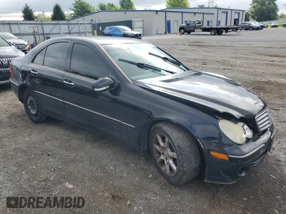 2007 Mercedes-Benz C 280 Luxury z VIN WDBRF92H77F900669, wystawiony jako Copart lot #64204535 z przebiegiem 148 412 mil mil oraz Szkoda całkowita • Salvage title. Historia ofert i sprzedaży dostępna na DreamBid. Obrazek 4.
