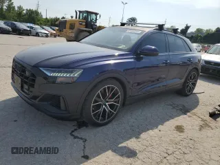 2021 Audi Q8 Prestige z VIN WA1FVAF13MD027865, wystawiony jako Copart lot #61099344 z przebiegiem 41 905 mil mil oraz Szkody całkowita. Historia ofert i sprzedaży dostępna na DreamBid. Obrazek 1.