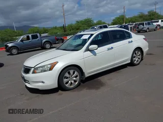 2010 Honda Accord EX-L z VIN 1HGCP3F85AA021141, wystawiony jako IAAI lot #41632924 z przebiegiem 135 987 mil mil oraz . Historia ofert i sprzedaży dostępna na DreamBid. Obrazek 17.