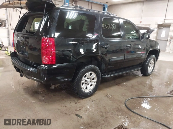 2007 GMC Yukon SLT with VIN 1GKFK13057R417047, listed as a IAAI auction lot 42061633 with 183,130 mi miles and . Bid and sale history available at DreamBid. Image 4.