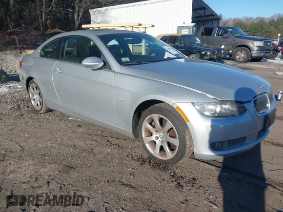 2008 BMW 3 Series 335xi with VIN WBAWC73548E066239, listed as a IAAI auction lot 41469555 with 92,420 mi miles and . Bid and sale history available at carsss.com. Image 1.