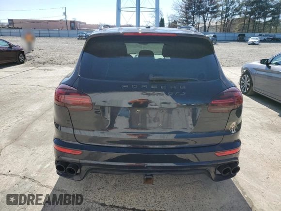 2016 Porsche Cayenne GTS z VIN WP1AD2A26GLA70890, wystawiony jako Copart lot #50872165 z przebiegiem 95 585 mil mil oraz Tytuł czysty. Historia ofert i sprzedaży dostępna na DreamBid. Obrazek 6.