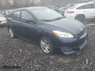 2009 Toyota Matrix S with VIN 2T1KE40E79C012615, listed as a IAAI auction lot 42093081 with 999,999 mi miles. Bid and sale history available at carsss.com. Image 1.