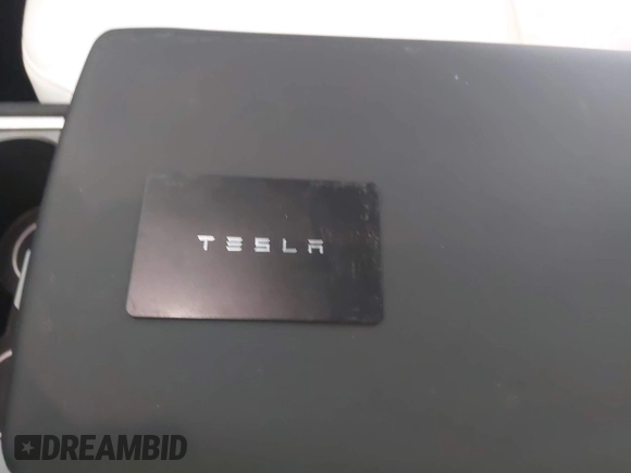 2023 Tesla Model 3 z VIN 5YJ3E1EA2PF591661, wystawiony jako IAAI lot #42014086 z przebiegiem 13 945 mil mil oraz . Historia ofert i sprzedaży dostępna na DreamBid. Obrazek 11.