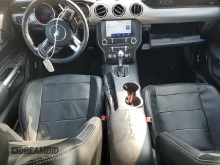 2020 Ford Mustang EcoBoost z VIN 1FATP8UH1L5106543, wystawiony jako Copart lot #58918555 z przebiegiem 73 585 mil mil oraz Szkoda całkowita • Salvage title. Historia ofert i sprzedaży dostępna na DreamBid. Obrazek 8.