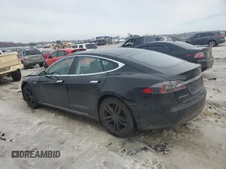 2013 Tesla Model S with VIN 5YJSA1CN8DFP27459, listed as a Copart auction lot 45962835 with Not Provided miles and Salvage Title. Bid and sale history available at DreamBid. Image 2.