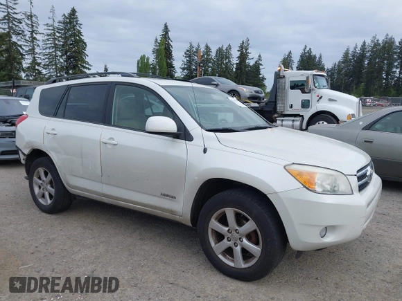 2008 Toyota RAV4 Ltd with VIN JTMBD31V885167715, listed as a IAAI auction lot 42160981 with 186,171 mi miles. Bid and sale history available at carsss.com. Image 1.