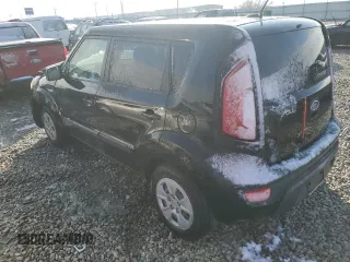 2012 Kia Soul with VIN KNDJT2A58C7745351, listed as a Copart auction lot 46254015 with 135,323 mi miles and Salvage Title. Bid and sale history available at carsss.com. Image 2.