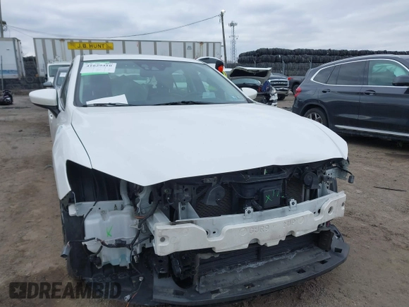 2016 Mazda 6 i Grand Touring with VIN JM1GJ1W54G1485851, listed as a IAAI auction lot 41629410 with 91,327 mi miles. Bid and sale history available at carsss.com. Image 6.