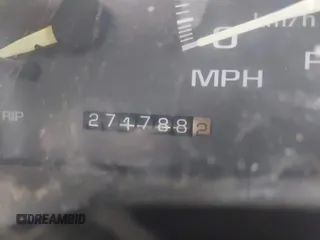 1998 Chevrolet Silverado 1500 with VIN 2GCEC19R3W1122806, listed as a IAAI auction lot 42153517 with 271,788 mi miles and . Bid and sale history available at DreamBid. Image 15.