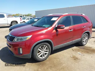 2014 Kia Sorento LX with VIN 5XYKT4A6XEG483251, listed as a IAAI auction lot 41987309 with 237,559 mi miles. Bid and sale history available at carsss.com. Image 2.