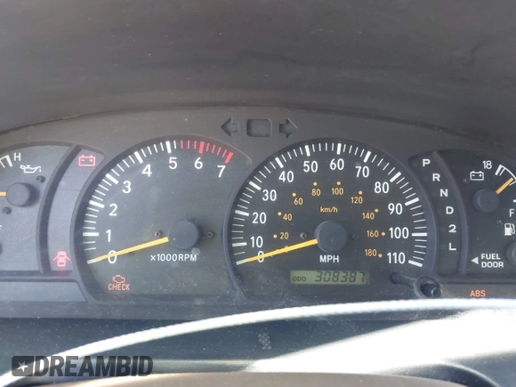 2004 Toyota Tundra SR5 with VIN 5TBET34124S437317, listed as a IAAI auction lot 42255393 with 308,387 mi miles and . Bid and sale history available at DreamBid. Image 7.