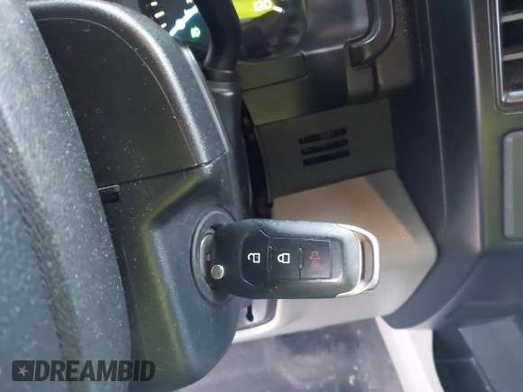 2020 Ford F-150 XL с VIN 1FTEW1CP3LKE35204, выставлен на аукционе IAAI как лот 41943668 с пробегом 48 435 миль миль и . История ставок и продаж доступна на DreamBid. Изображение 11.