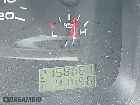2007 Ford F-150 STX with VIN 1FTRX12W37KA46513, listed as a IAAI auction lot 41470028 with 215,866 mi miles and . Bid and sale history available at DreamBid. Image 7.