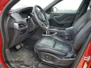 2017 Jaguar F-Pace S z VIN SADCM2BV1HA086290, wystawiony jako Copart lot #56218985 z przebiegiem 76 076 mil mil oraz Szkoda całkowita • Salvage title. Historia ofert i sprzedaży dostępna na DreamBid. Obrazek 7.