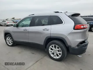2018 Jeep Cherokee Latitude Plus with VIN 1C4PJLLB7JD605475, listed as a Copart auction lot 81552074 with 43,026 mi miles and Salvage title. Bid and sale history available at DreamBid. Image 2.
