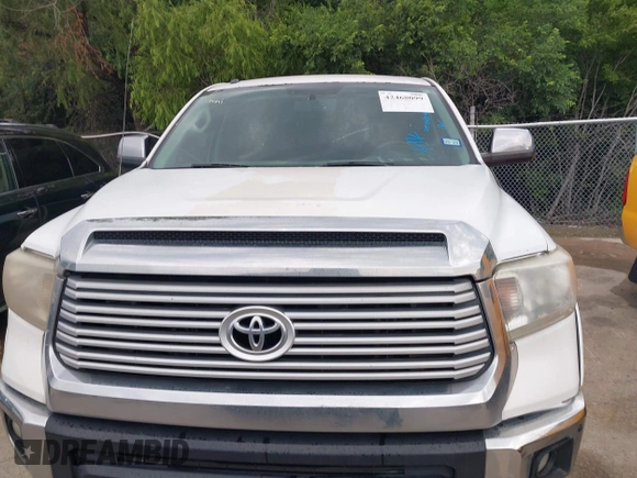 2015 Toyota Tundra Platinum z VIN 5TFGY5F14FX178336, wystawiony jako IAAI lot #42468099 z przebiegiem 239 977 mil mil oraz . Historia ofert i sprzedaży dostępna na DreamBid. Obrazek 12.
