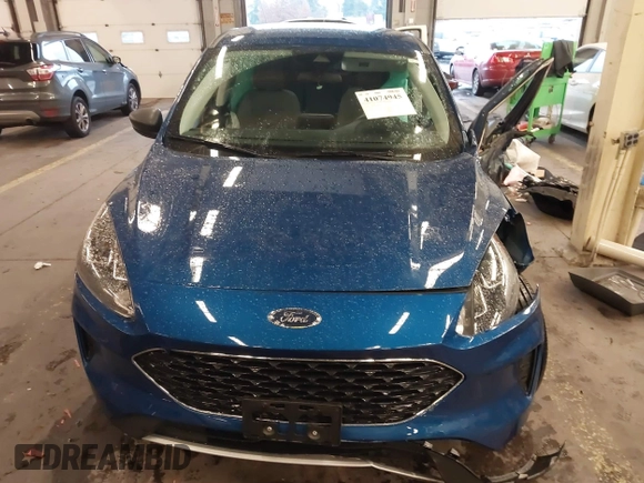 2022 Ford Escape SE z VIN 1FMCU9G69NUB98928, wystawiony jako IAAI lot #41074945 z przebiegiem 8 479 mil mil oraz . Historia ofert i sprzedaży dostępna na DreamBid. Obrazek 12.