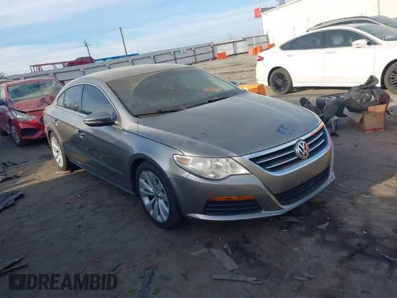 2011 Volkswagen CC Sport with VIN WVWMN7AN5BE719367, listed as a IAAI auction lot 41900740 with 156,012 mi miles. Bid and sale history available at carsss.com. Image 1.