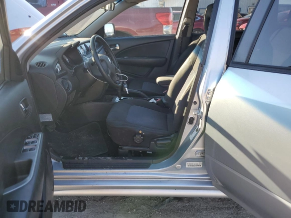 2006 Mitsubishi Outlander SE with VIN JA4LX41F26U014917, listed as a Copart auction lot 79968944 with 110,819 mi miles and Salvage Title. Bid and sale history available at carsss.com. Image 7.